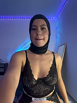 Snapshot of JannaNader12 chatting on 02.23.25 JannaNader12 online show from 02.23.25