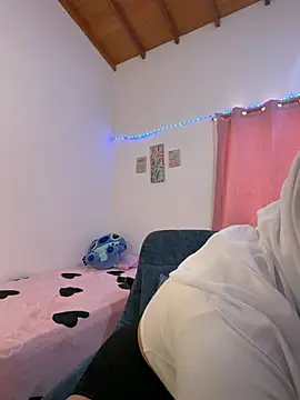 Snapshot of JannaNader12 chatting on 07.19.26 JannaNader12 online show from 07.19.26