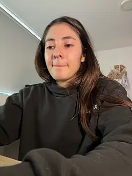 Snapshot of Princ3ssgabi chatting on 11.19.25 Princ3ssgabi online show from 11.19.25