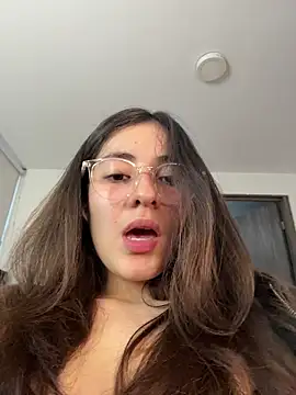 Snapshot of Princ3ssgabi chatting on 11.20.25 Princ3ssgabi online show from 11.20.25