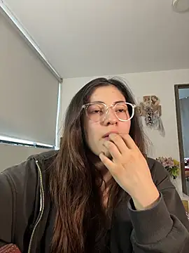 Snapshot of Princ3ssgabi chatting on 12.04.25 Princ3ssgabi online show from 12.04.25