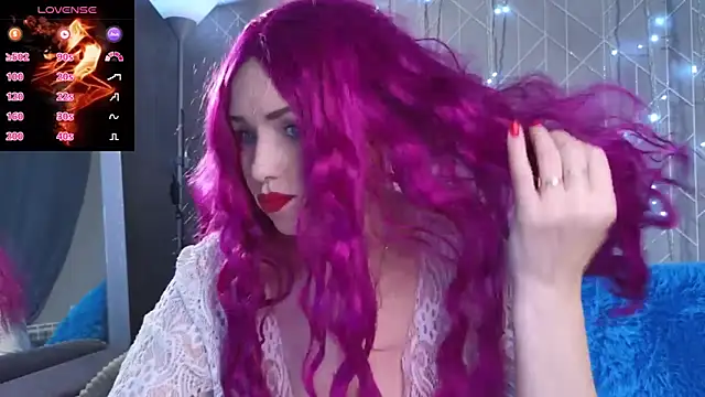 Snapshot of Allure_goldennX chatting on 03.14.25 Allure goldennX online show from 03.14.25