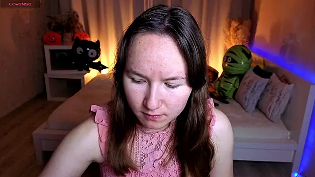 Little doll meow online show from 11.04.25