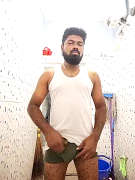 Snapshot of Jonnyjojosex69 chatting on 11.21.25 Jonnyjojosex69 online show from 11.21.25