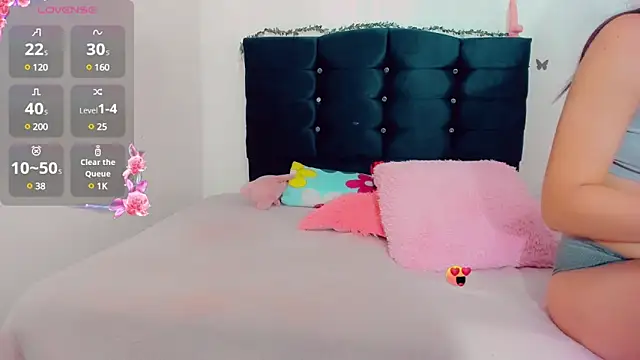 Snapshot of Rubi_30 chatting on 01.25.25 Rubi 30 online show from 01.25.25