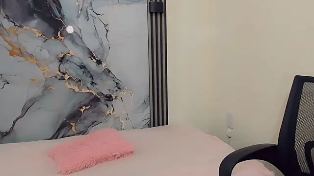 Rubi 30 online show from 12.19.25