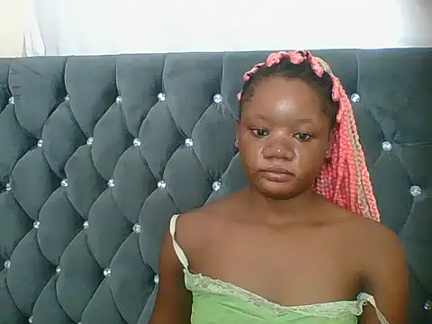 HotJeylee online show from 03.03.26