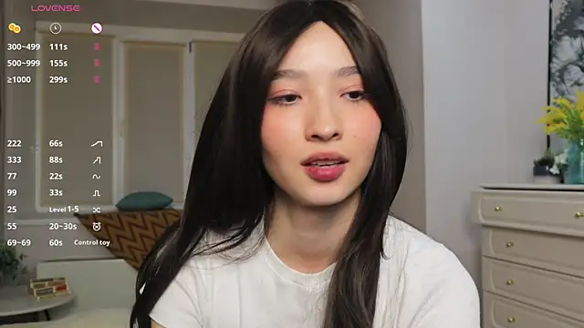 Snapshot of ikuyo_ chatting on 04.18.26 ikuyo online show from 04.18.26