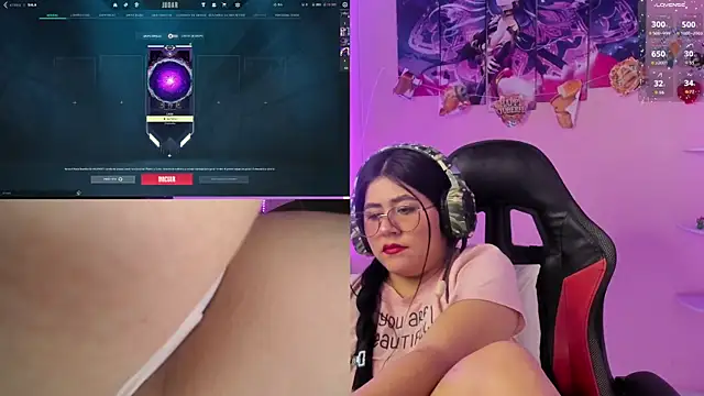 DanielaHang online show from 10.21.25