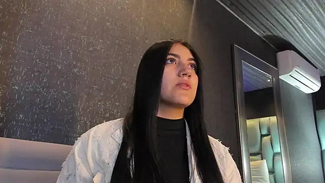 PaulinaDuarte online show from 03.25.26