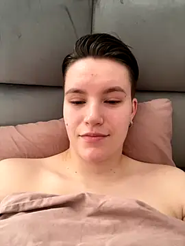 Snapshot of JessieFlower chatting on 11.01.25 JessieFlower online show from 11.01.25