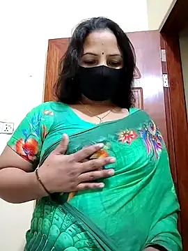 Snapshot of Payel-Sen chatting on 01.28.25 Payel-Sen online show from 01.28.25