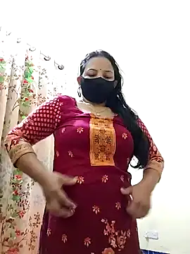 Snapshot of Payel-Sen chatting on 02.01.25 Payel-Sen online show from 02.01.25