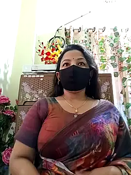 Snapshot of Payel-Sen chatting on 02.04.25 Payel-Sen online show from 02.04.25