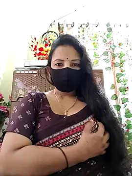 Snapshot of Payel-Sen chatting on 02.08.25 Payel-Sen online show from 02.08.25