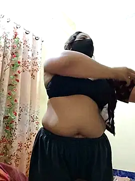 Snapshot of Payel-Sen chatting on 02.18.25 Payel-Sen online show from 02.18.25