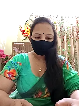 Snapshot of Payel-Sen chatting on 03.18.25 Payel-Sen online show from 03.18.25