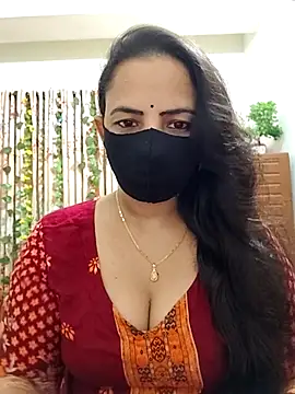 Snapshot of Payel-Sen chatting on 10.22.25 Payel-Sen online show from 10.22.25