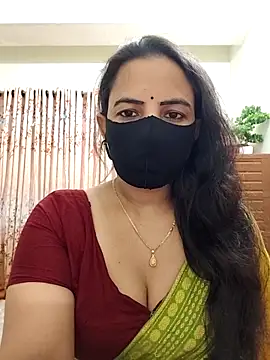 Snapshot of Payel-Sen chatting on 11.20.25 Payel-Sen online show from 11.20.25