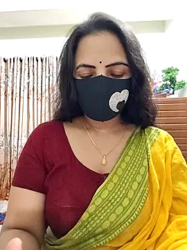 Snapshot of Payel-Sen chatting on 11.21.25 Payel-Sen online show from 11.21.25