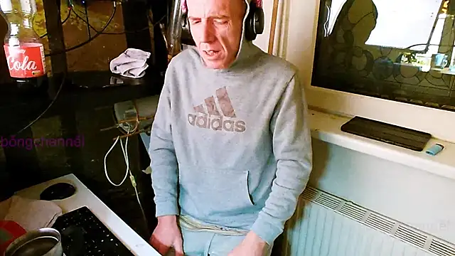 BongChannel online show from 01.02.25