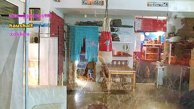 Snapshot of BongChannel chatting on 01.31.25 BongChannel online show from 01.31.25