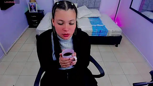 Lana stone  online show from 01.13.25