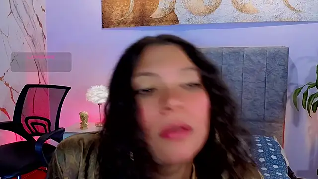 Lana stone  online show from 04.11.26