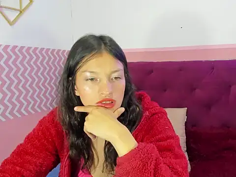 Emma-Wilson online show from 01.24.25