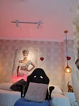 Shantall   online show from 02.16.26