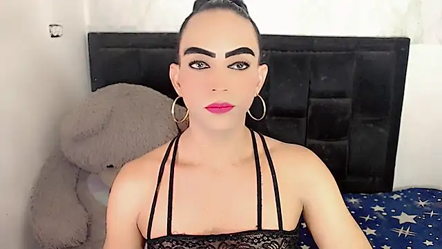 Michell Queen online show from 11.30.25