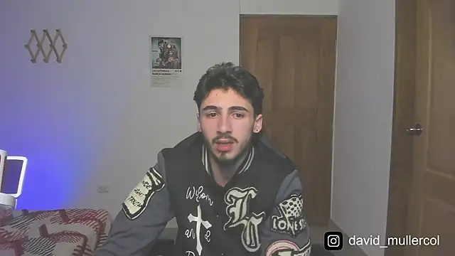 Snapshot of David_Brown18 chatting on 01.31.25 David Brown18 online show from 01.31.25
