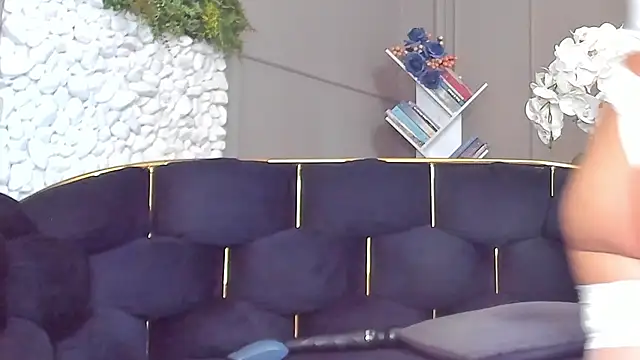 Deliciouslips online show from 10.20.25