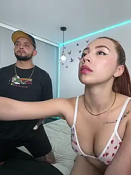 Snapshot of Chloe_Johnson_ chatting on 01.22.25 Chloe Johnson  online show from 01.22.25