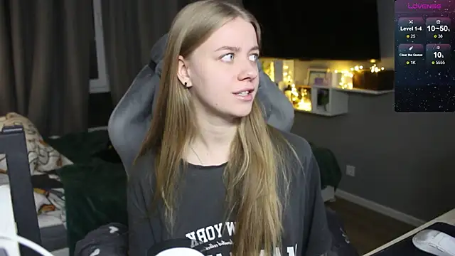 candy maggie online show from 12.19.24