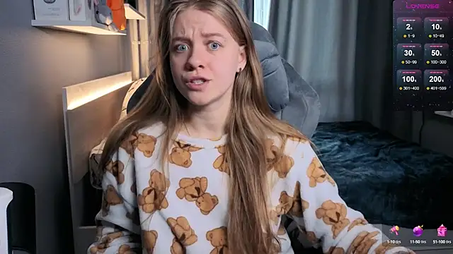 candy maggie online show from 03.18.25