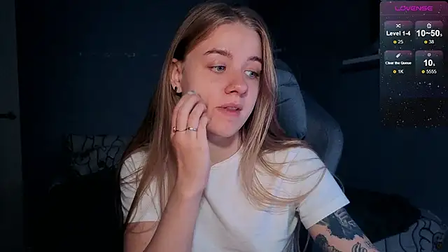 candy maggie online show from 10.28.25