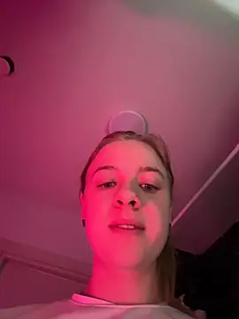 candy maggie online show from 11.25.25