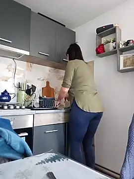 KristenVega online show from 12.16.25