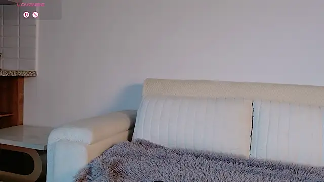 AMELIETARSON online show from 04.23.26