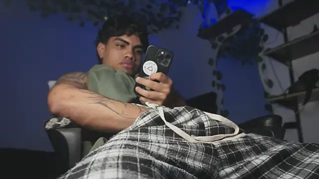 Young laroi online show from 04.24.26