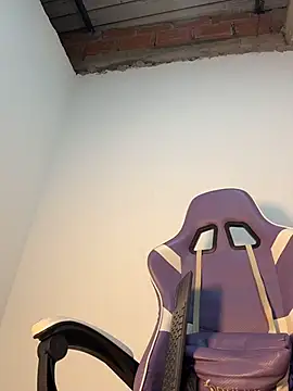 Barbiebrunette  online show from 04.19.26