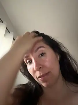 emely sexx20 online show from 02.25.26