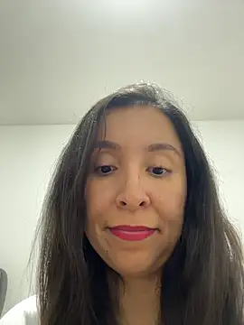 Snapshot of emely_sexx20 chatting on 06.16.26 emely sexx20 online show from 06.16.26