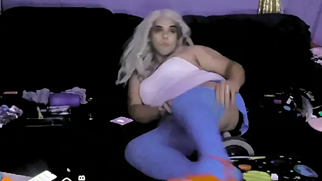 Snapshot of indica310 chatting on 03.03.25 indica310 online show from 03.03.25