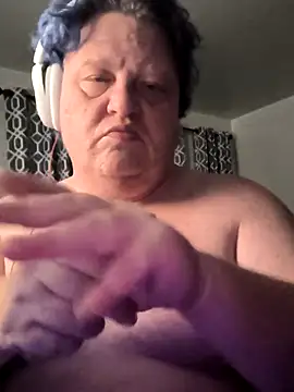 jrsexy83 online show from 01.18.26