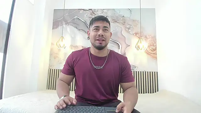 BrianMalonee online show from 11.12.25