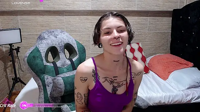 pretty cristal69 online show from 02.04.25