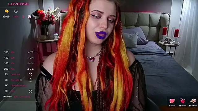 Miss Maya Mils online show from 02.03.25