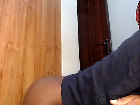 Snapshot of wetpussy_ebony chatting on 06.25.26 wetpussy ebony online show from 06.25.26